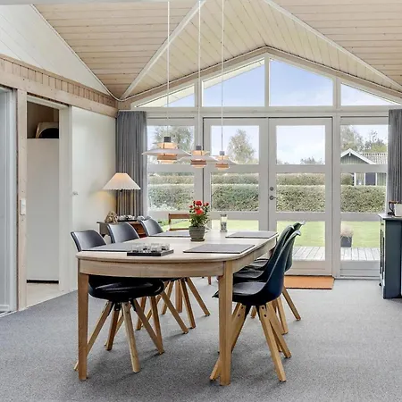 Cozy In Sydals With Sauna Nyaraló