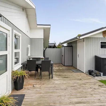 Cozy In Sydals With Sauna