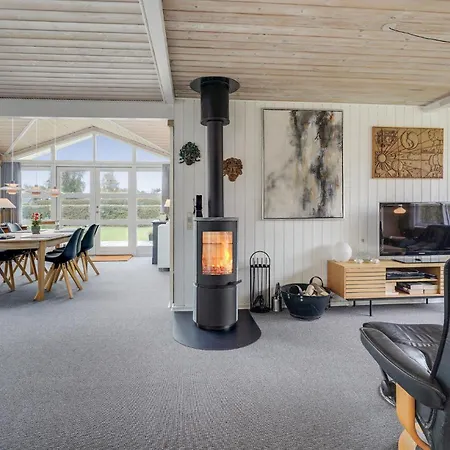 Cozy In Sydals With Sauna Nyaraló